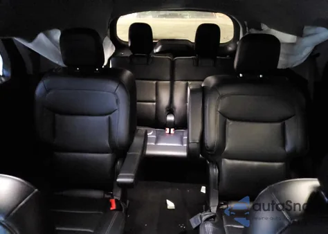 2022 Ford Explorer Xlt z USA, uszkodzony, nr VIN 1FMSK8DHXNGB52394